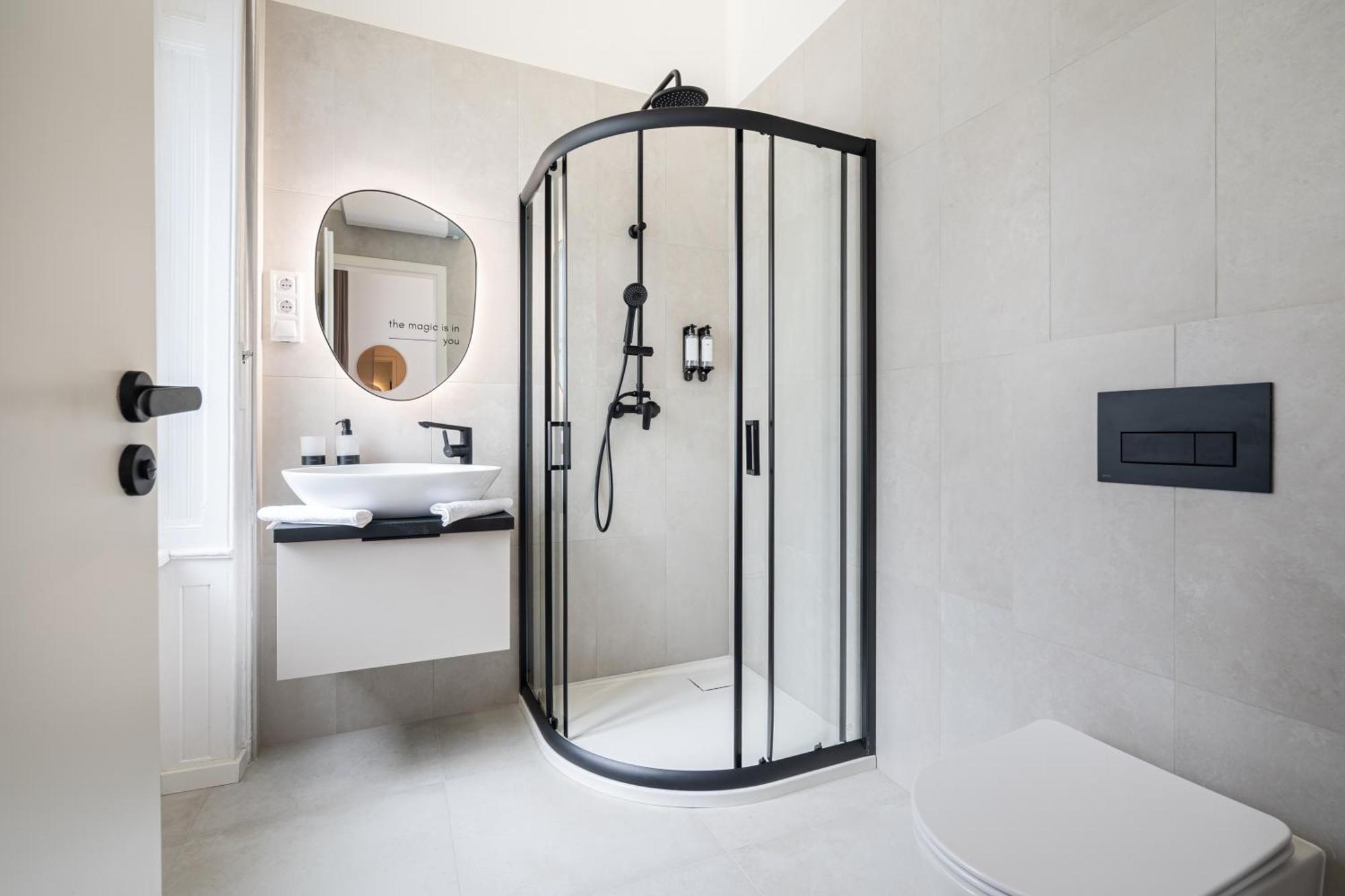 You Boutique Suites, Best Location By Bqa Budapest Exterior foto