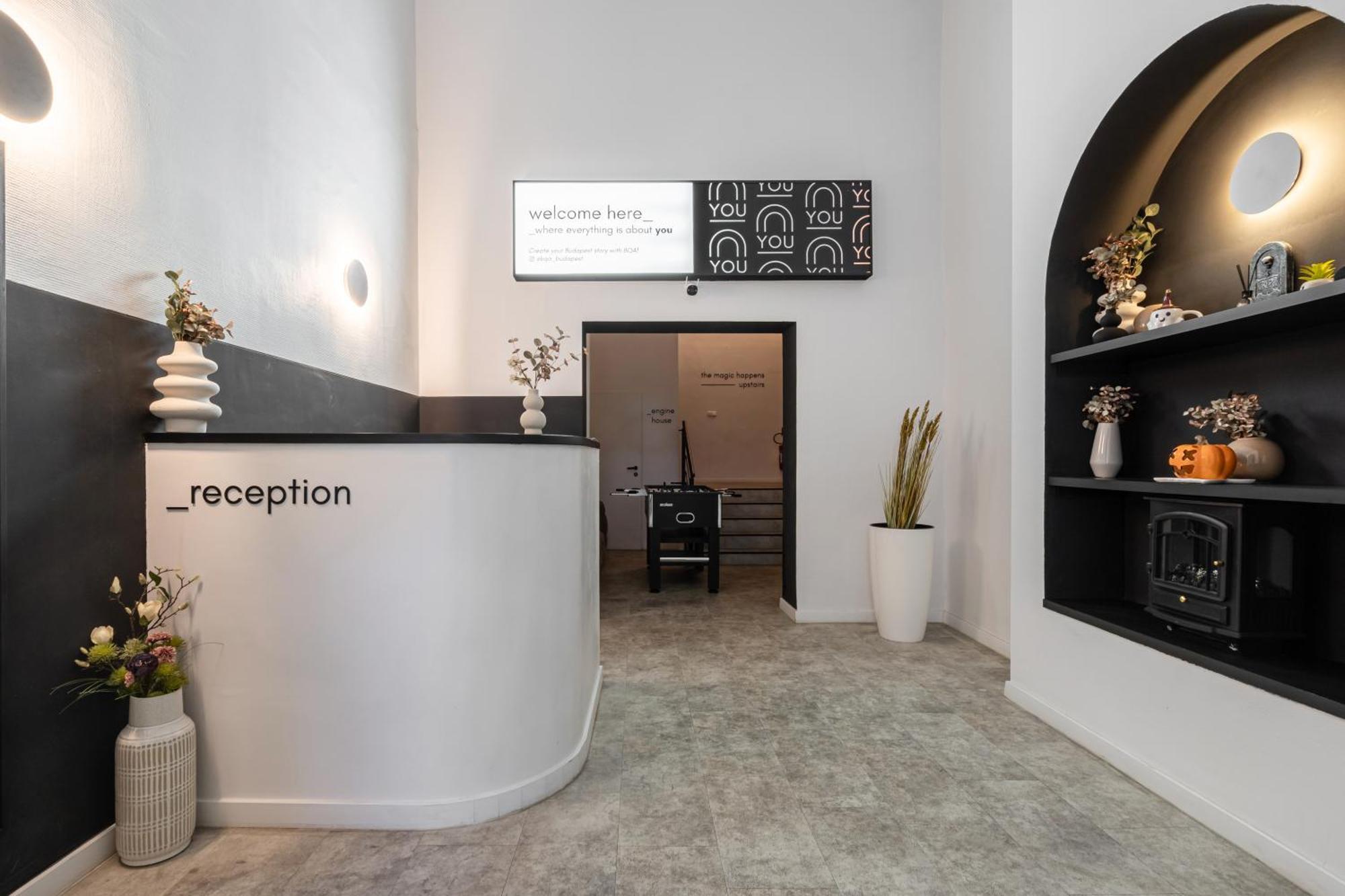 You Boutique Suites, Best Location By Bqa Budapest Exterior foto